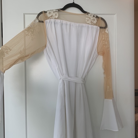 ROBED WITH LOVE HILDY ROBE- WHITE BRIDAL ROBE - Picture 10 of 11